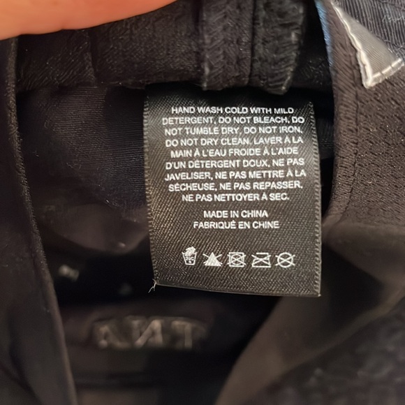 ARITZIA TNA black bucket hat XS Small - Picture 4 of 5